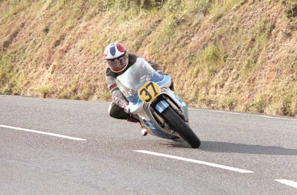 John Stone at Signpost 1984 TT practice.jpg