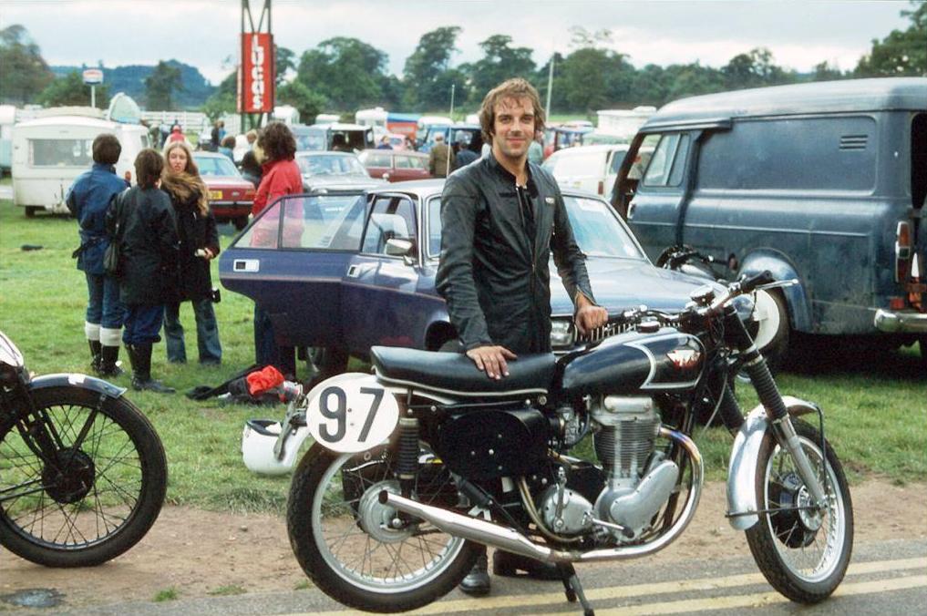 John Matchless 600 Allegro in background